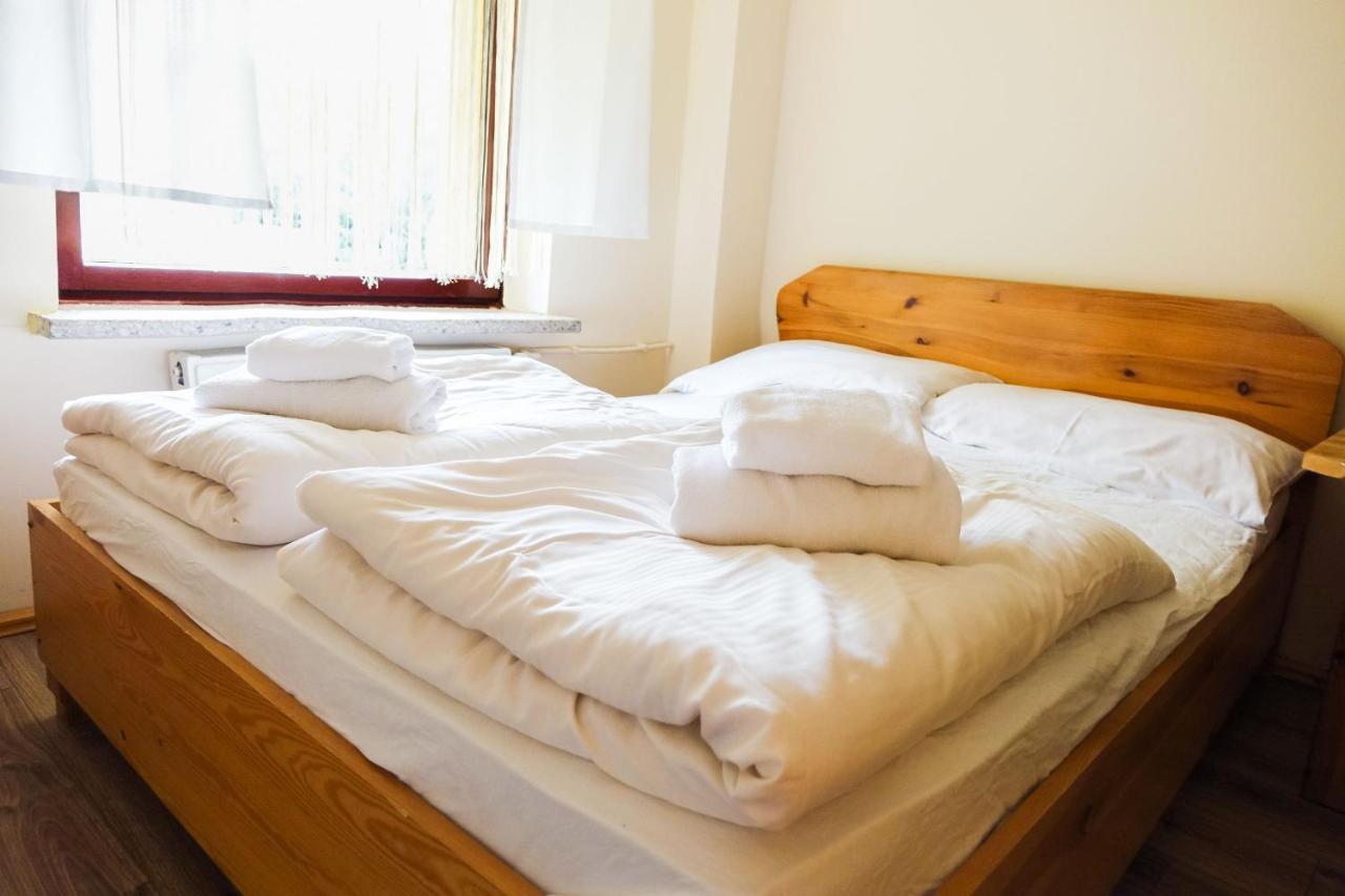 Zadrna Rezydencja Aparthotel Chełmsko Śląskie Esterno foto