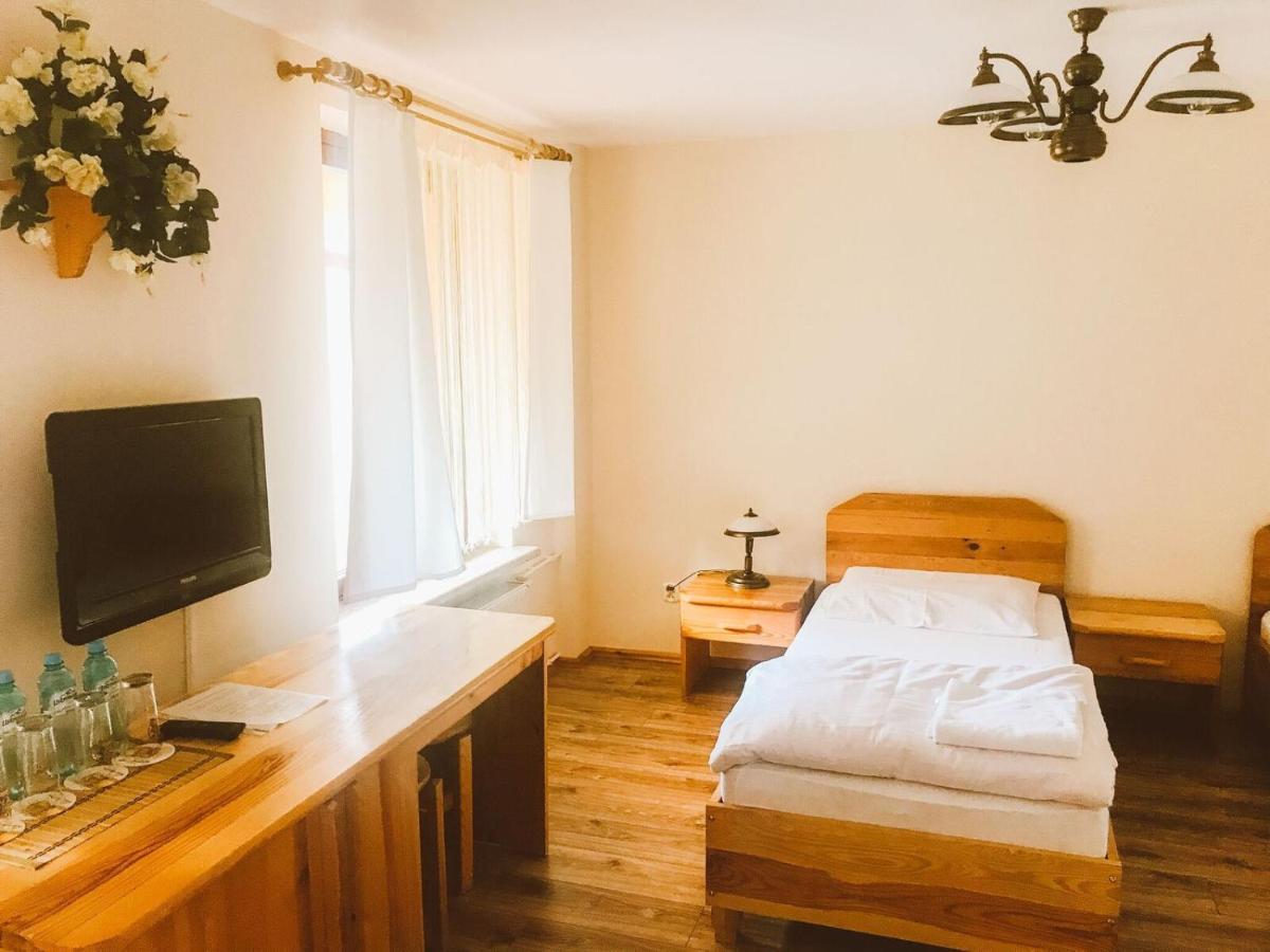 Zadrna Rezydencja Aparthotel Chełmsko Śląskie Esterno foto