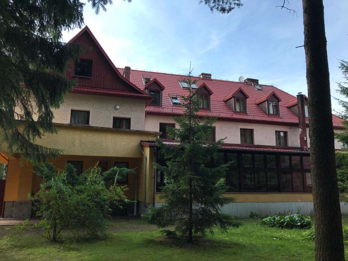 Zadrna Rezydencja Aparthotel Chełmsko Śląskie Esterno foto